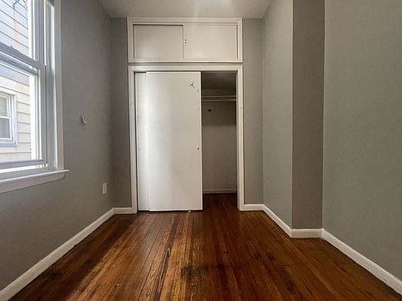 3rd image of 215 Lexington Ave #19E