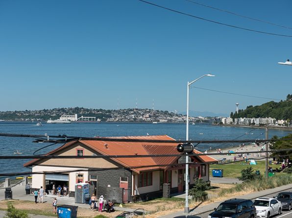 2724 Alki Ave SW APT 403