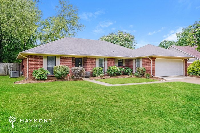 2nd image of 804 Strawberry Pointe