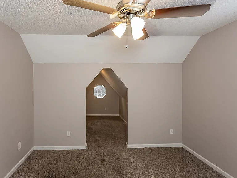 6853 Ranch Ridge Cv E — Photo 12