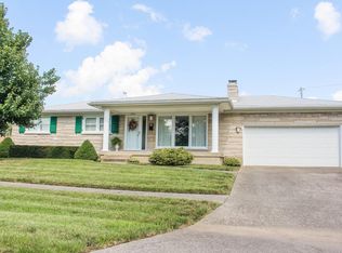 8805 Cotswold Dr, Louisville, KY