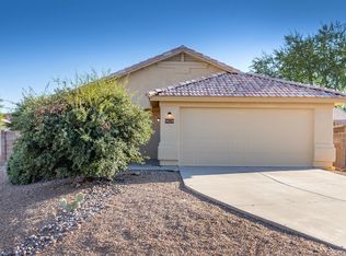 9630 E Magdalena Rd, Tucson, AZ 85748