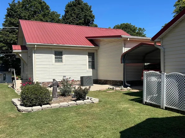 405 N Townsend St, Morganfield, KY 42437