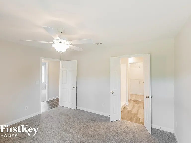 4409 Easthaven Cir — Photo 8