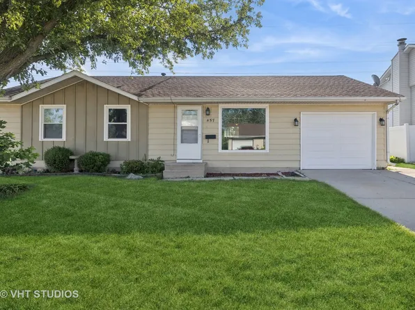 457 Arnold Ave, Romeoville, IL 60446