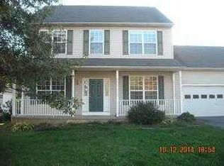 300 Crescent Ct, Coatesville, PA 19320