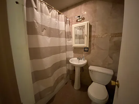 Rented by Rennit Inc. | media 18