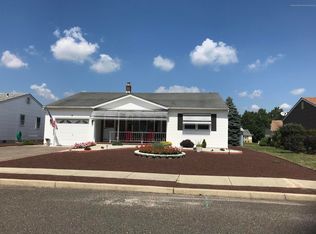 4 Killington Rd, Toms River, NJ 08757