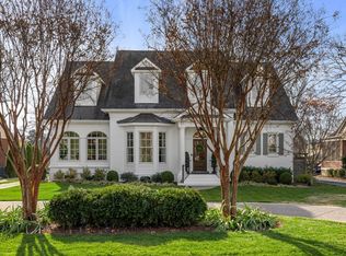 1483 Clairmont Pl, Nashville, TN 37215