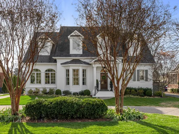 1483 Clairmont Pl, Nashville, TN 37215