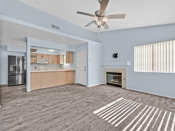 4th image of 2725 S Nellis Blvd Unit 2019