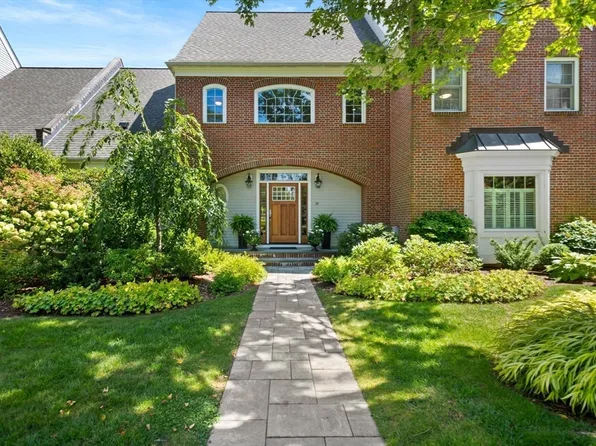 39 Davis Brook Dr Unit 39, Natick, MA 01760