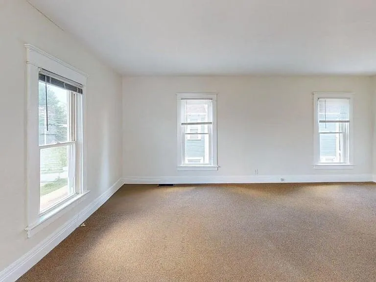 224 State St — Photo 1