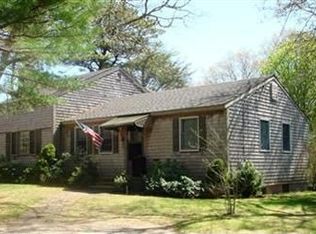 94 Waterfield Rd, Osterville, MA 02655