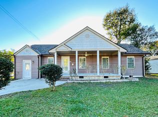 201 Sherwood Rd, Jacksonville, NC 28540