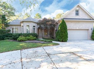 4706 Perquimans Rd W, Greensboro, NC 27407