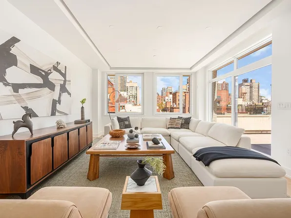 420 E 75th St #Penthouse, New York, NY 10021
