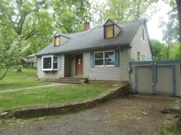 168 Old Turnpike Rd, Port Murray, NJ 07865