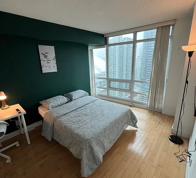 397 Front St W #3011B — Photo 1
