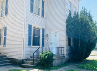 515 Washington Ave APT 1A, Carnegie, PA 15106