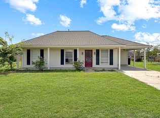 10088 Lexington Dr, Denham Springs, LA 70706