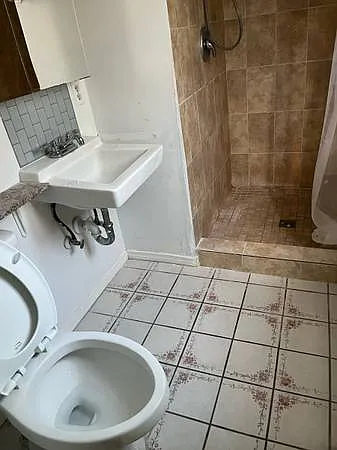 1 bed, 1719 sqft, $1,200 — Photo 3