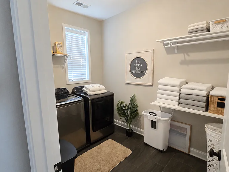 2207 Dewees Creek Dr — Photo 29