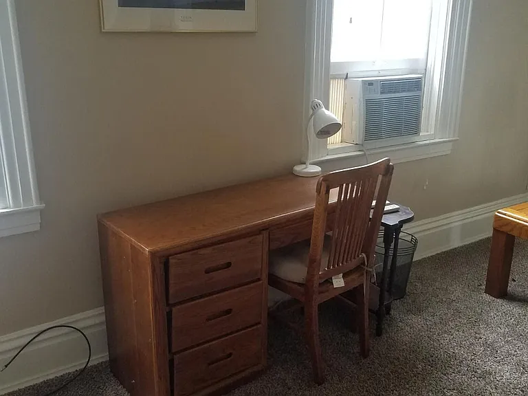 110 E Bloomington St #2 — Photo 5