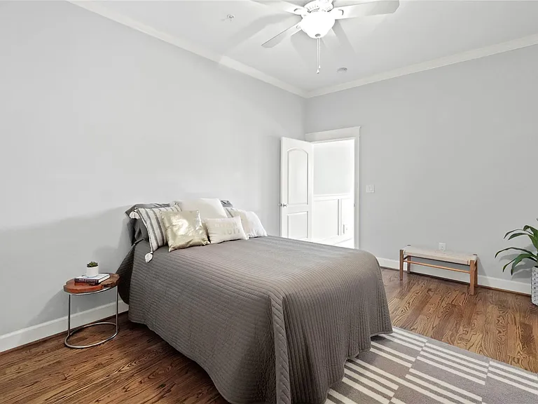 2802 Morrison St #206 — Photo 10