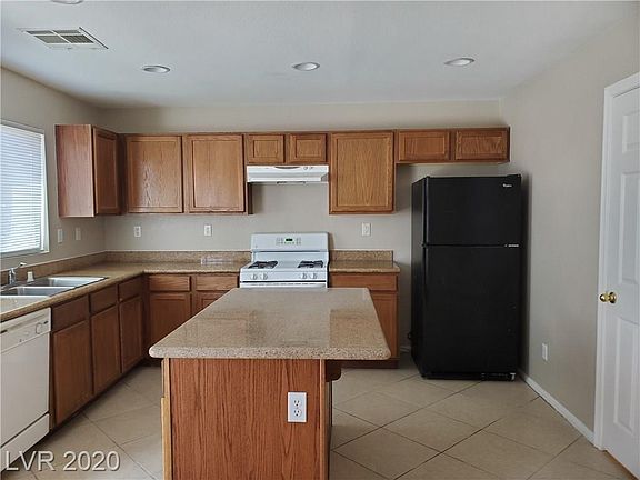 4th image of 5321 Chino Heights St