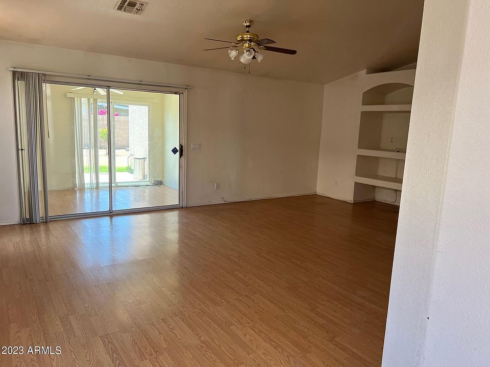 2nd image of 651 E SHANNON Street
