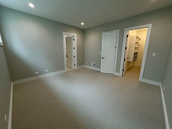 5th image of 4243 N Damen Ave #1R