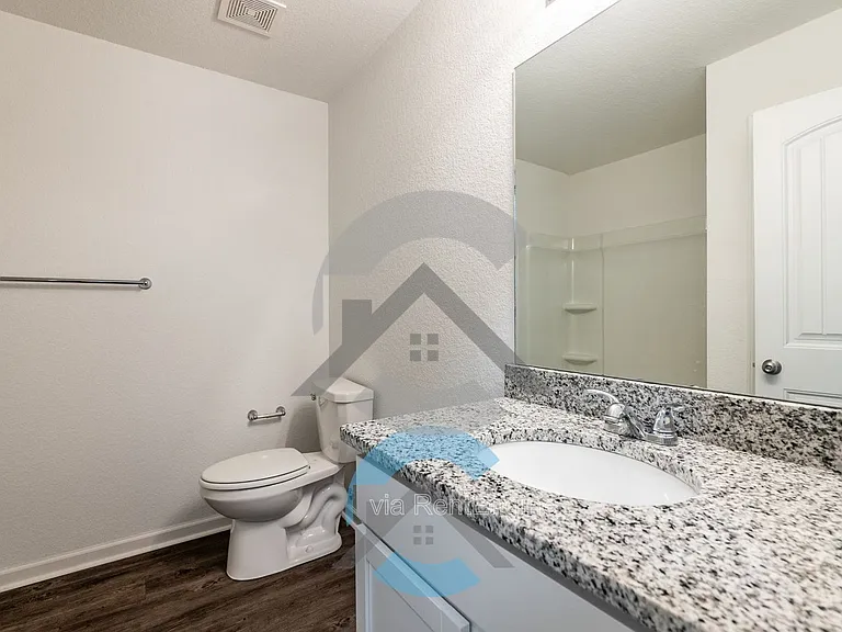 1155 Gallery Dr — Photo 12