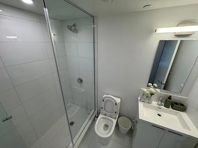 121 Saint Patrick St #1122A — Photo 4