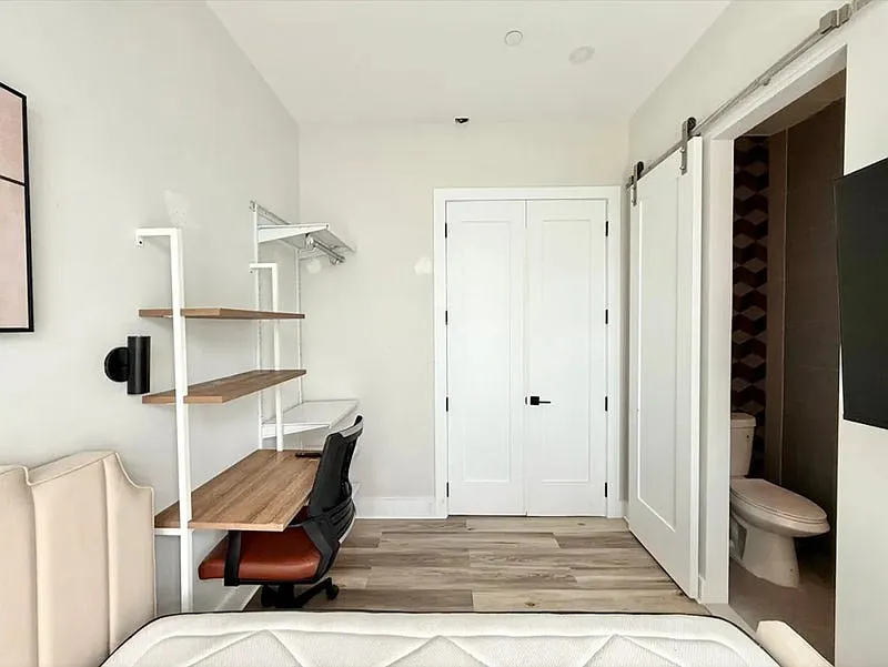3 bed, 4.0 bath, $1,540 — Photo 2