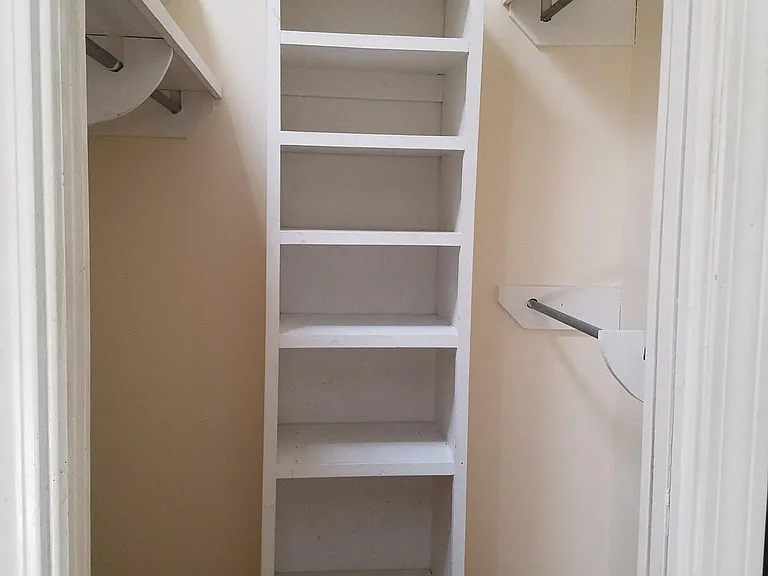 954 Glastonbury Cir #B — Photo 16