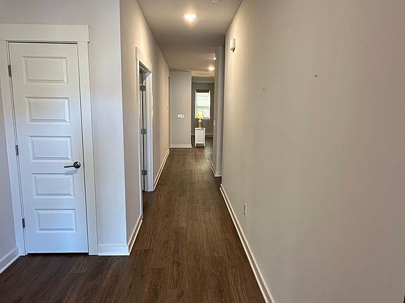 2nd image of 483 Gingerwood Ln