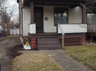 911 N Main St, Niles, OH 44446