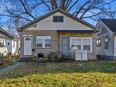 924 Burton Ave, Louisville, KY, 40208