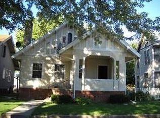 1209 4th St, Perry, IA 50220