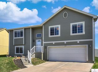 6031 S 186th Ave, Omaha, NE 68135