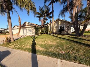 19602 Trident Ln, Huntington Beach, CA 92646
