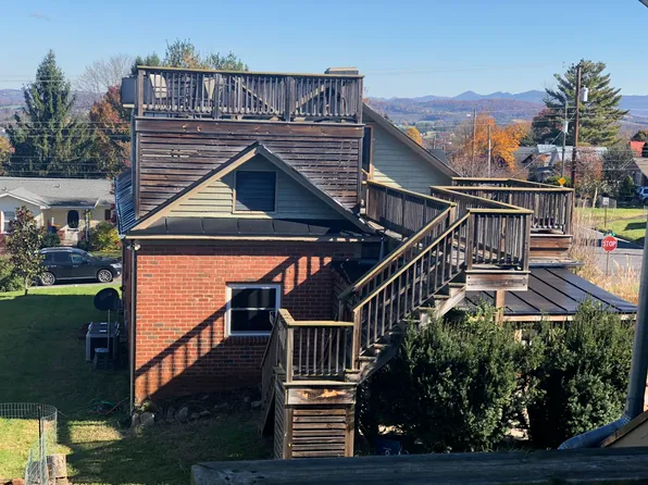 305 Houston St #1, Lexington, VA 24450