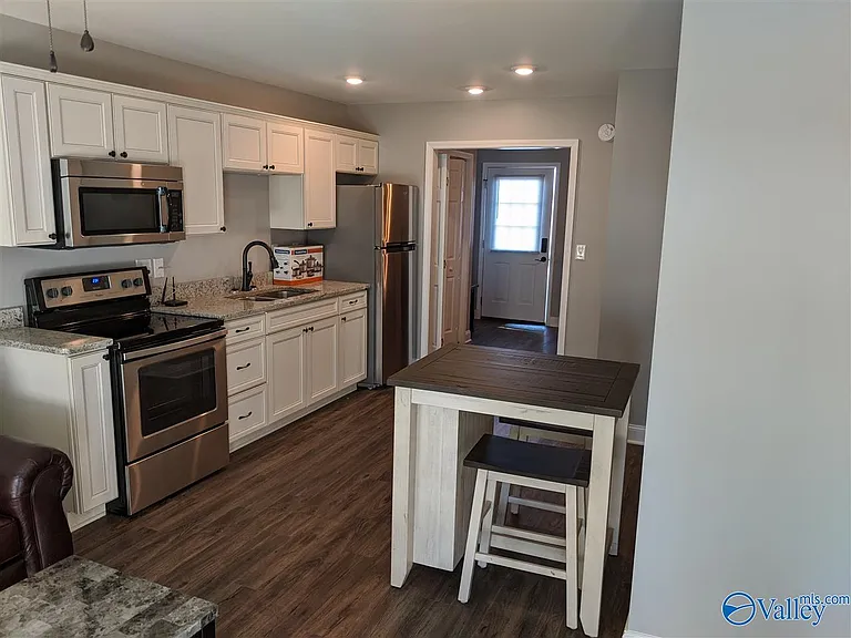 5513 Bay Village Dr #10 — Photo 11