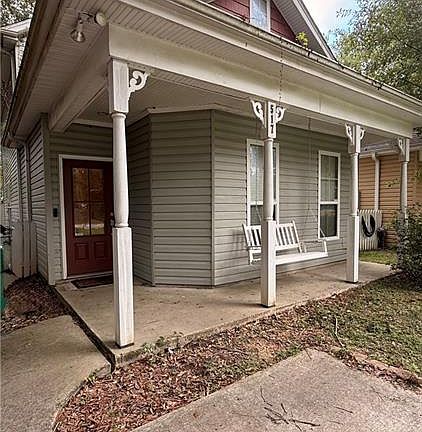 3rd image of 517 E 35th Ave