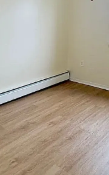 58 Avenue S #1 — Photo 2