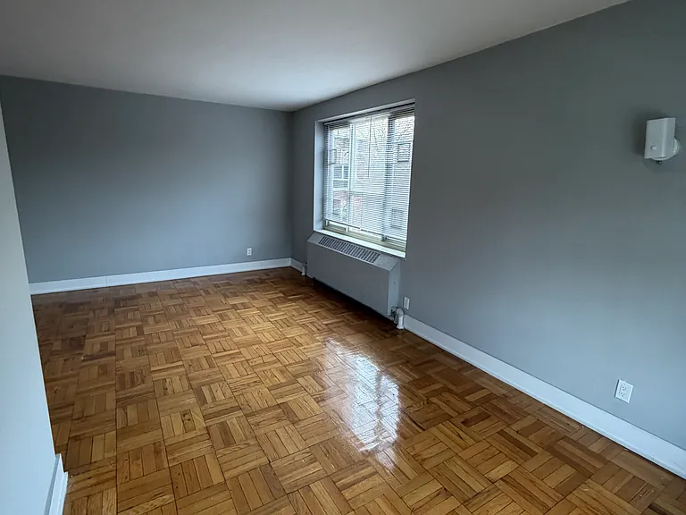 67-50 188th St #33 — Photo 6