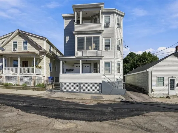 51-53 Hall St, Providence, RI 02904
