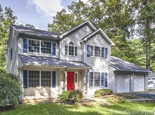 1321 Horick Dr, Boiling Springs, PA 17007