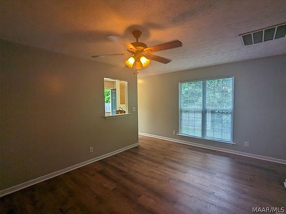 4th image of 3557 Edgewood Rd